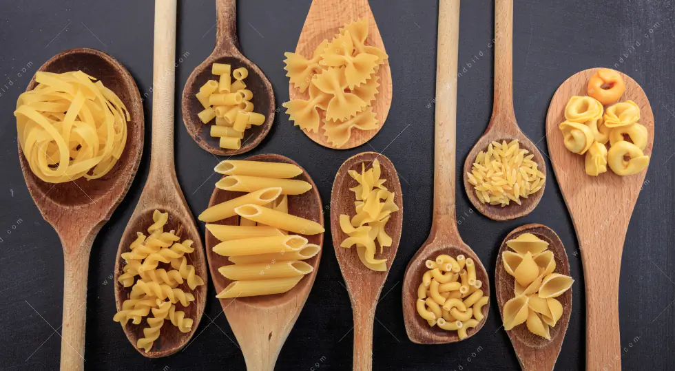 Acrylglasbild | Pasta auf Löffeln | Querformat - Image 5