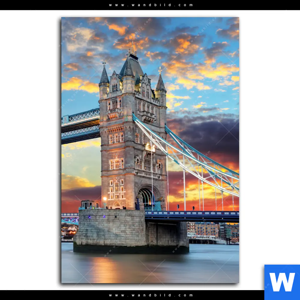 Leinwandbild | Tower Bridge im Abendglanz | Hochformat - Image 2