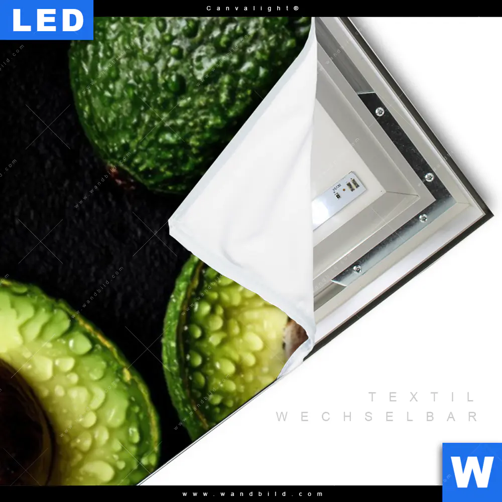 Canvalight® Leuchtbild | Avocados mit Wassertropfen | Panorama - Image 3