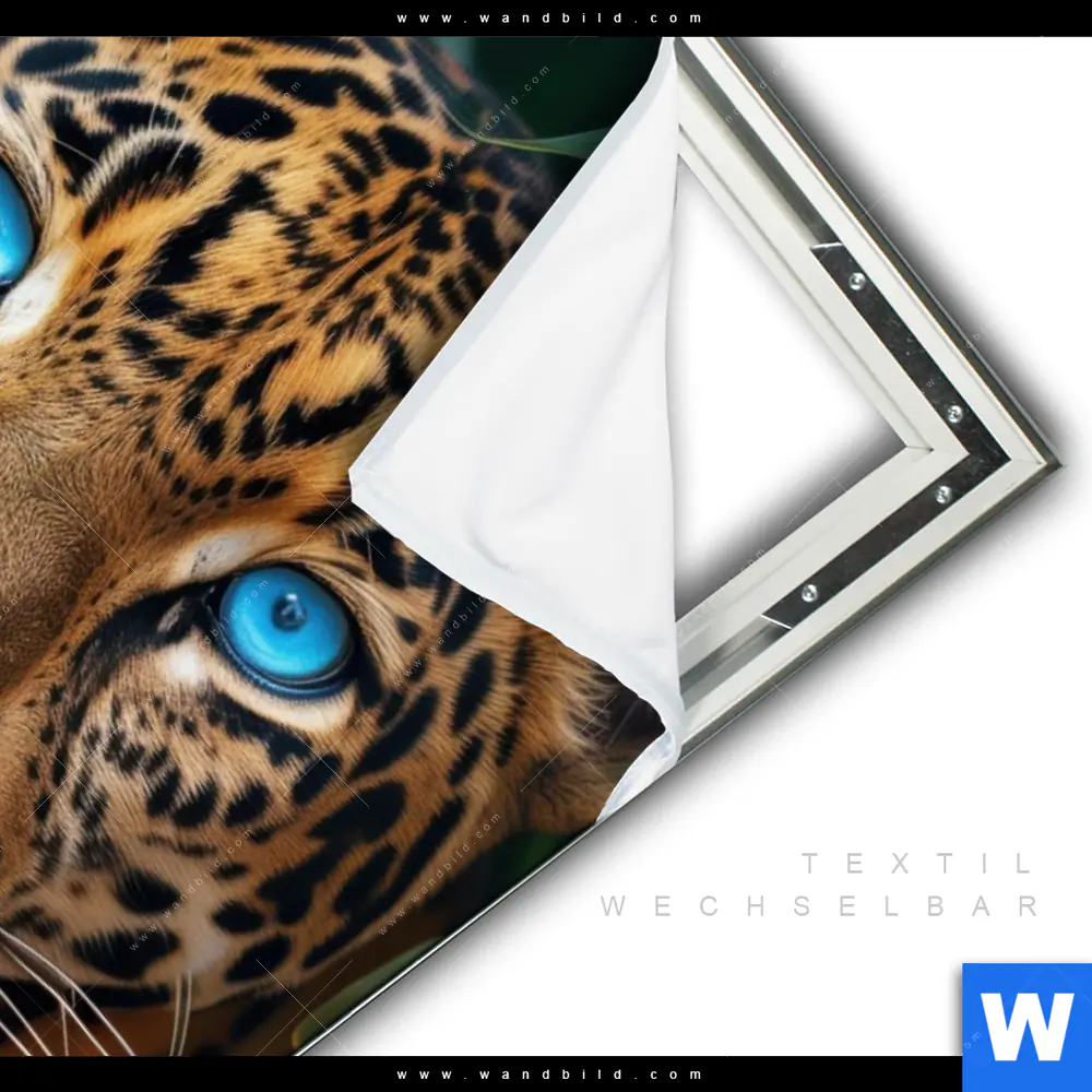 Spannbild | Leopard mit blauen Augen | Hochformat - Image 3