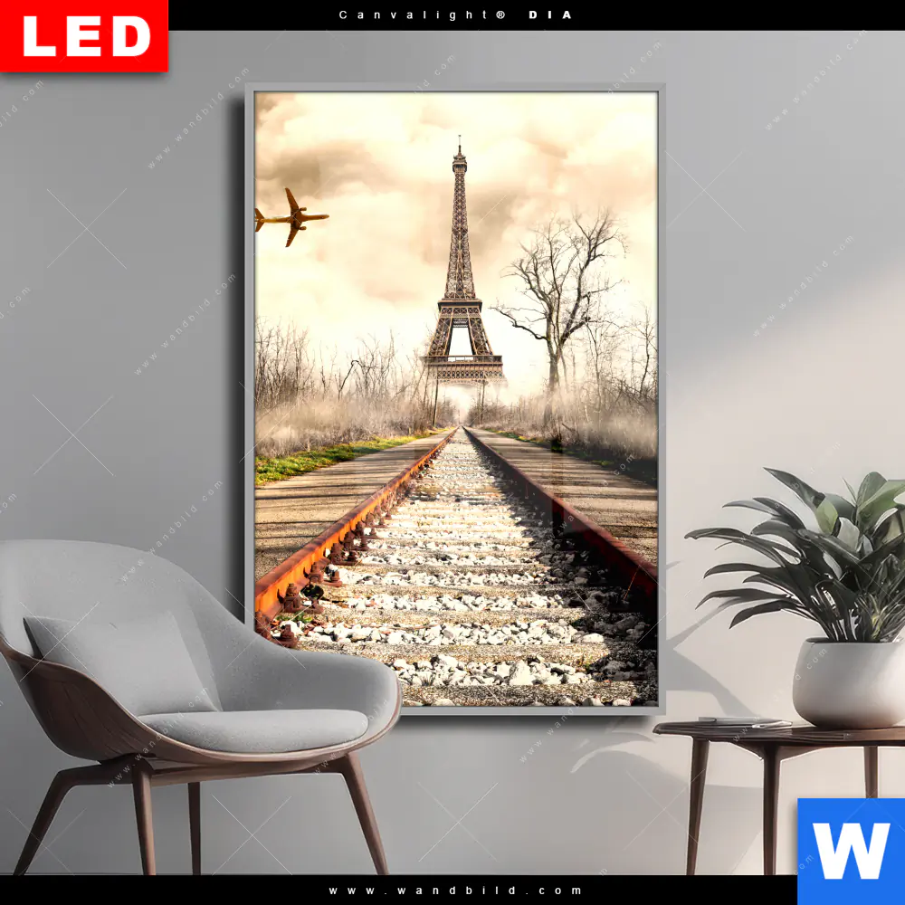 Wechselmotiv Acrylglas Canvalight® DIA | Eifelturm am Abstellgleis | Hochformat