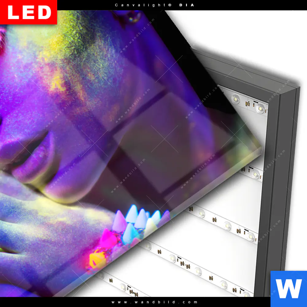 Wechselmotiv Acrylglas Canvalight® DIA | Frau im Neonlicht | Querformat - Image 3