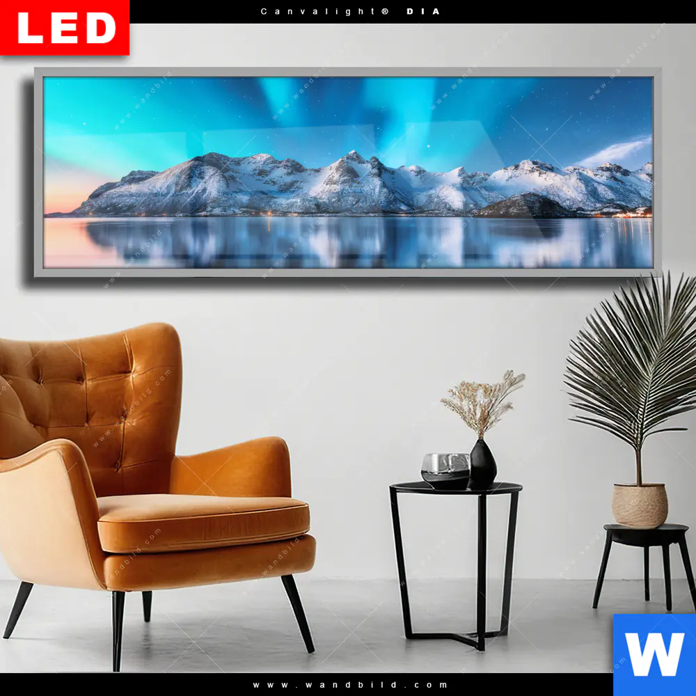 Wechselmotiv Acrylglas Canvalight® DIA | Nordlichter und schneebedeckte Berge | Panorama