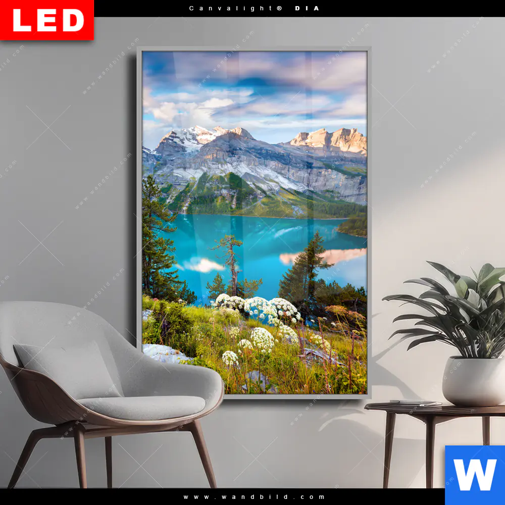 Wechselmotiv Acrylglas Canvalight® DIA | Sommermorgen am Bergsee | Hochformat