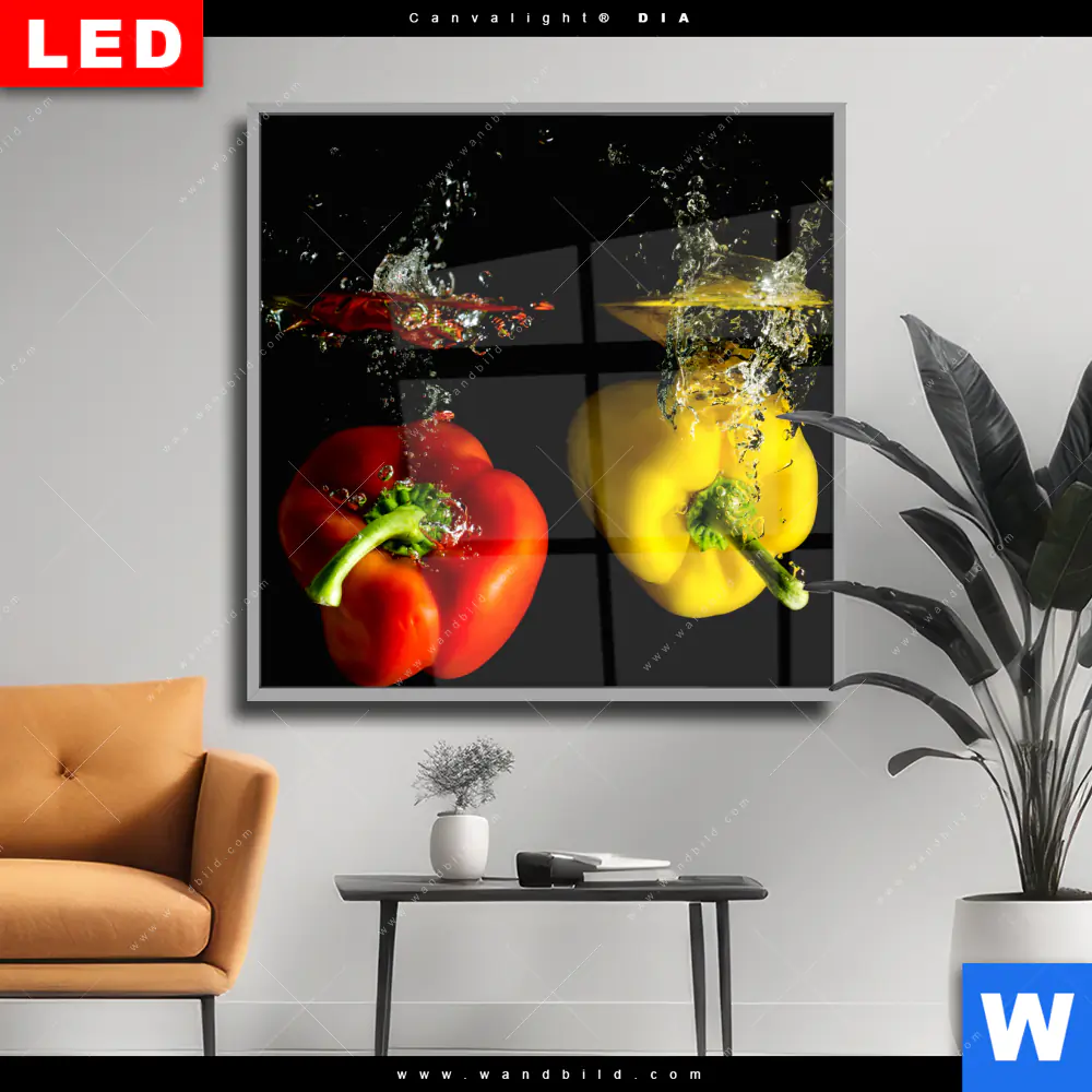 Wechselmotiv Acrylglas Canvalight® DIA | Spritzer von Paprika beim fallen ins Wasser | Quadrat