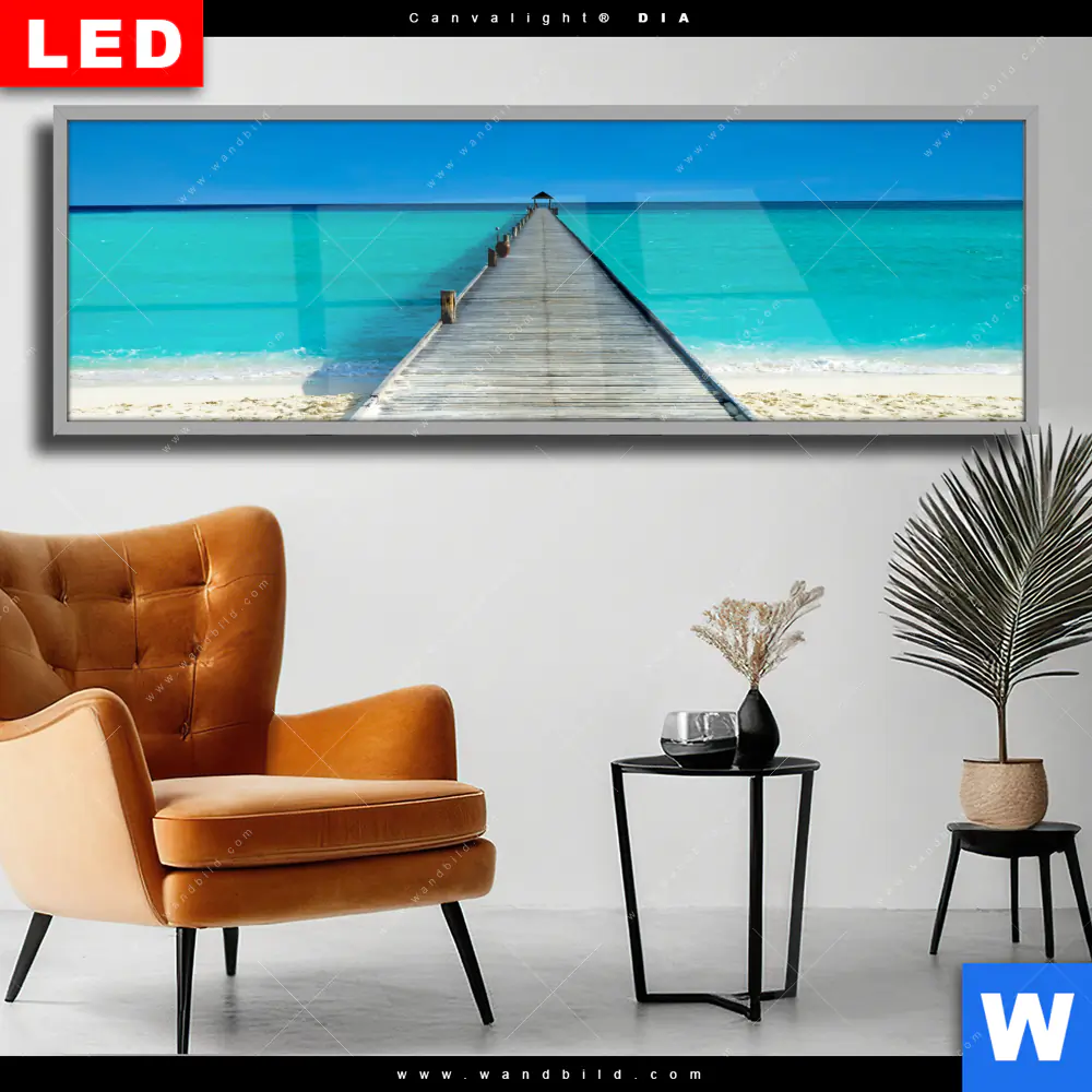 Wechselmotiv Acrylglas Canvalight® DIA | Steg ins endlose Blau | Panorama